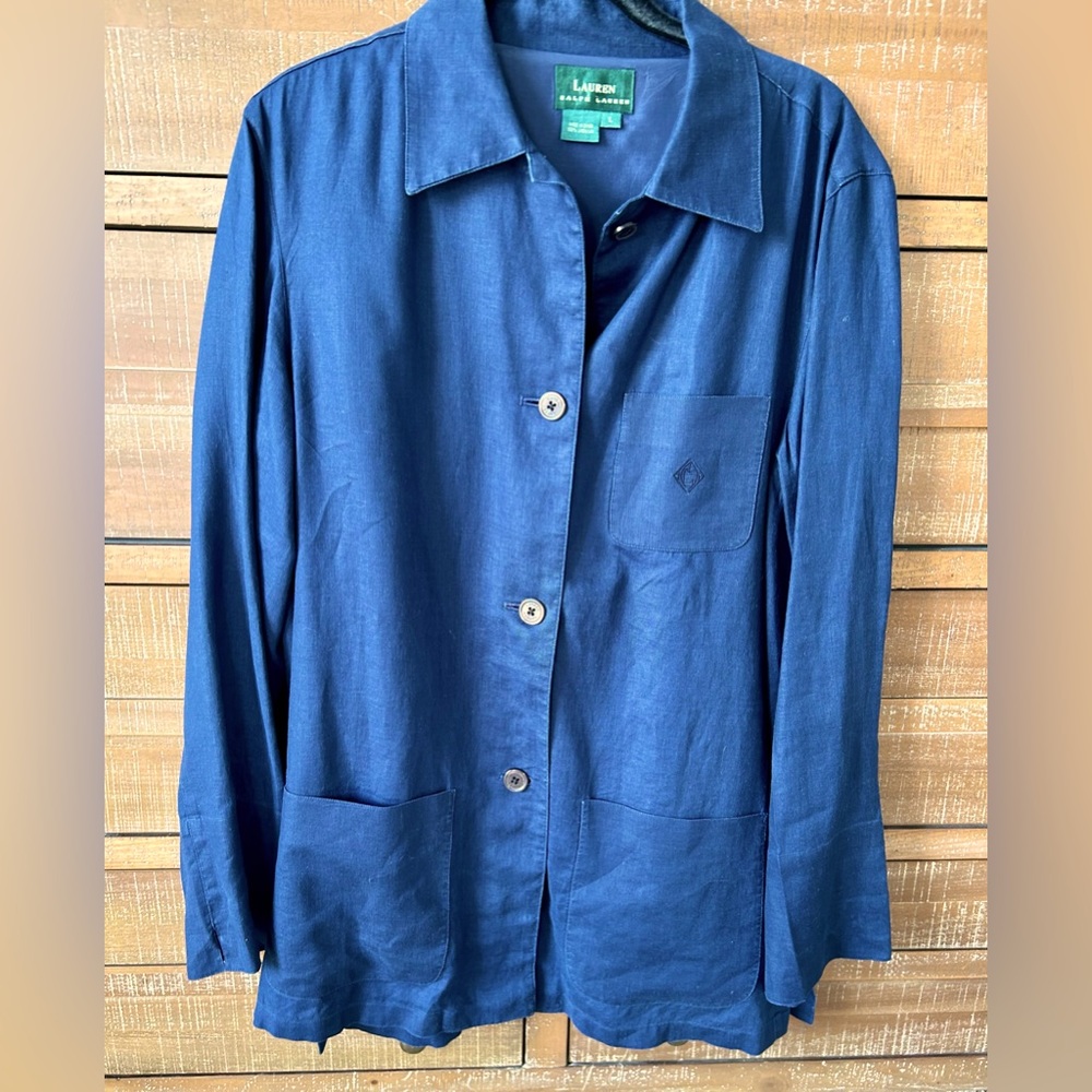 Women’s Ralph Lauren Lauren. Deep Navy 100% linen button up blouse. Size Large